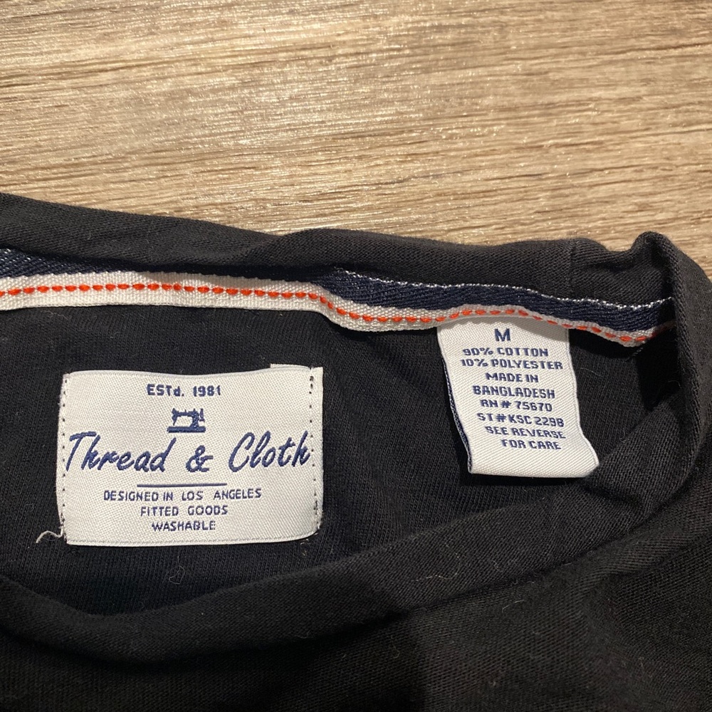 Thread & Cloth Pocket Tee - Picture 2 of 4